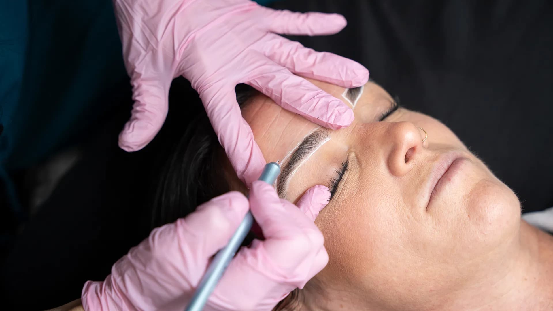 Eyebrow Services main image